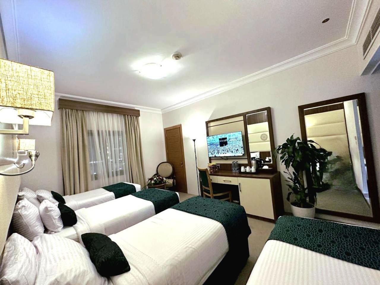 One Inn Hotel Медина Екстериор снимка