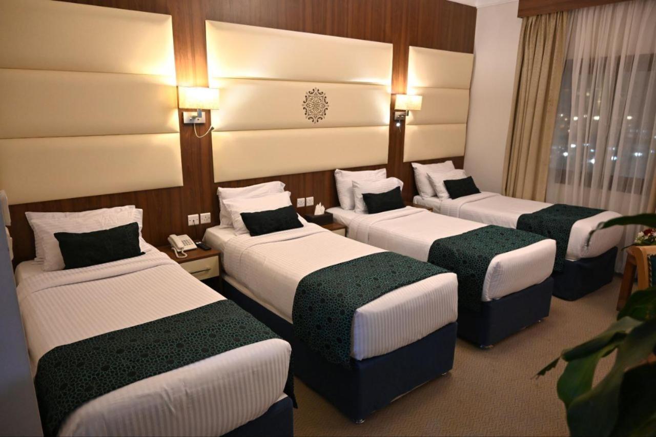 One Inn Hotel Медина Екстериор снимка